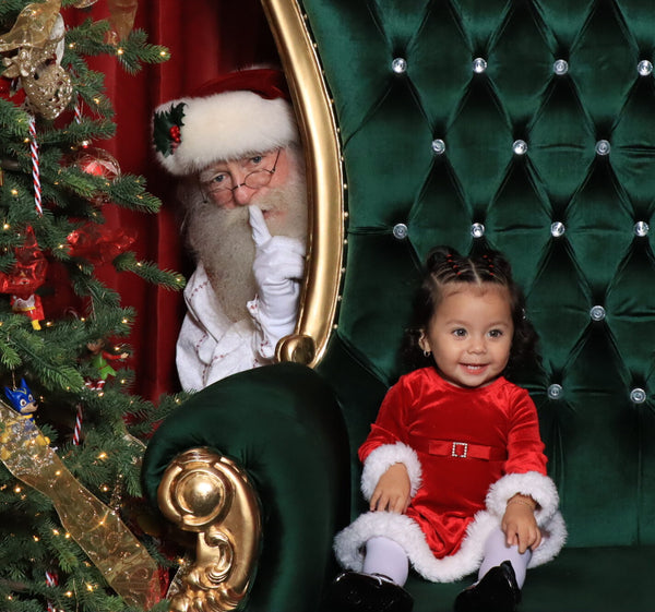Santa Max visit photo
